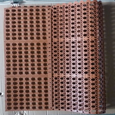 Waterproof honeycomb drainage mat