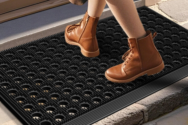 Waterproof outdoor entrance logo mat