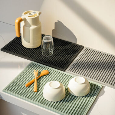 Anti-slip silicone PVC bar counter mat